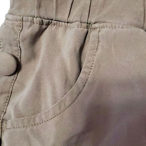 Guess Boho Chic Light Chocolate Silk Wide Waistband Flowy Shorts Size S - Picture 4 of 8